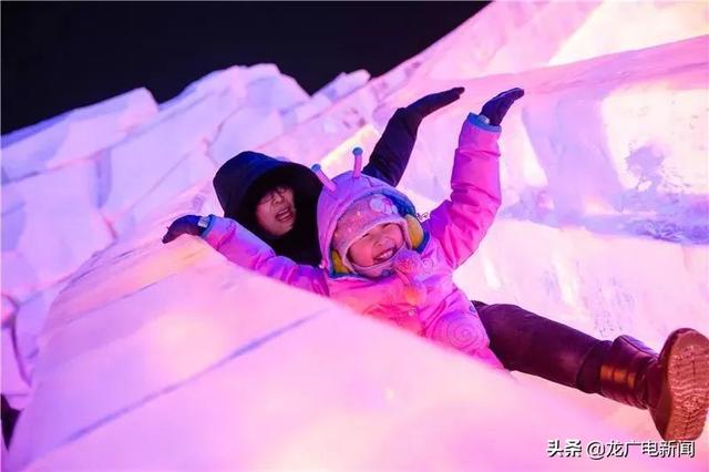 夏天哈尔滨冰雪大世界值得玩吗（哈尔滨冰雪大世界最全攻略打包送上）(3)