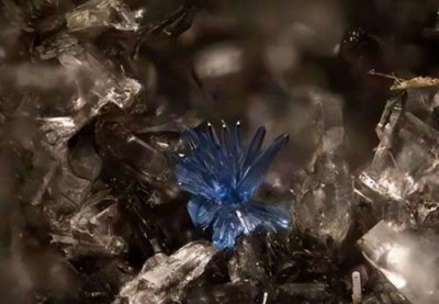 ​世界上最稀有的宝石排名最新，全球稀有7种宝石种类及颜色介绍