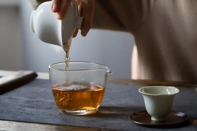 ​怎样泡好一杯茶首先记住这五点（茶泡多久最佳时间）