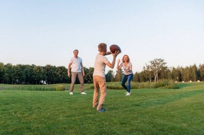 ​孩子发烧，先别急着喂退烧药，记住这4个立竿见影的退烧方法