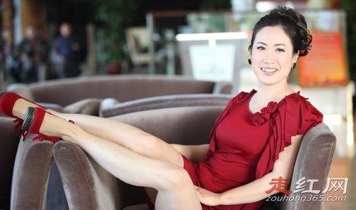 芙蓉姐姐怎么走红的 一个人在美国生活和谁齐名