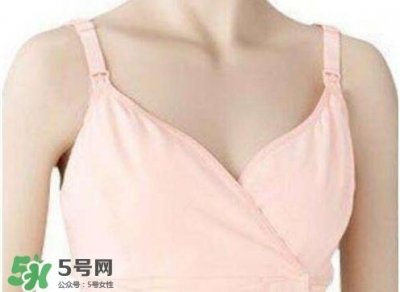 ​如何治疗乳房湿疹？治疗乳房湿疹吃什么好