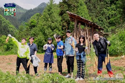 ​《向往的生活》蒋雪鸣调侃自己洗碗小妹？与彭昱畅腹肌大pk